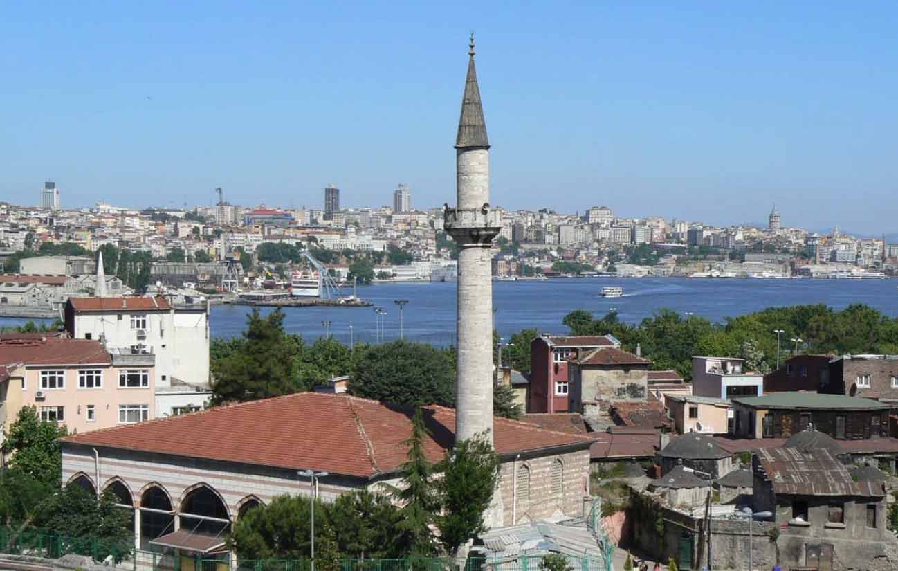 أين يقع حي بلاط اسطنبول؟ وأهم المعالم السياحية به.